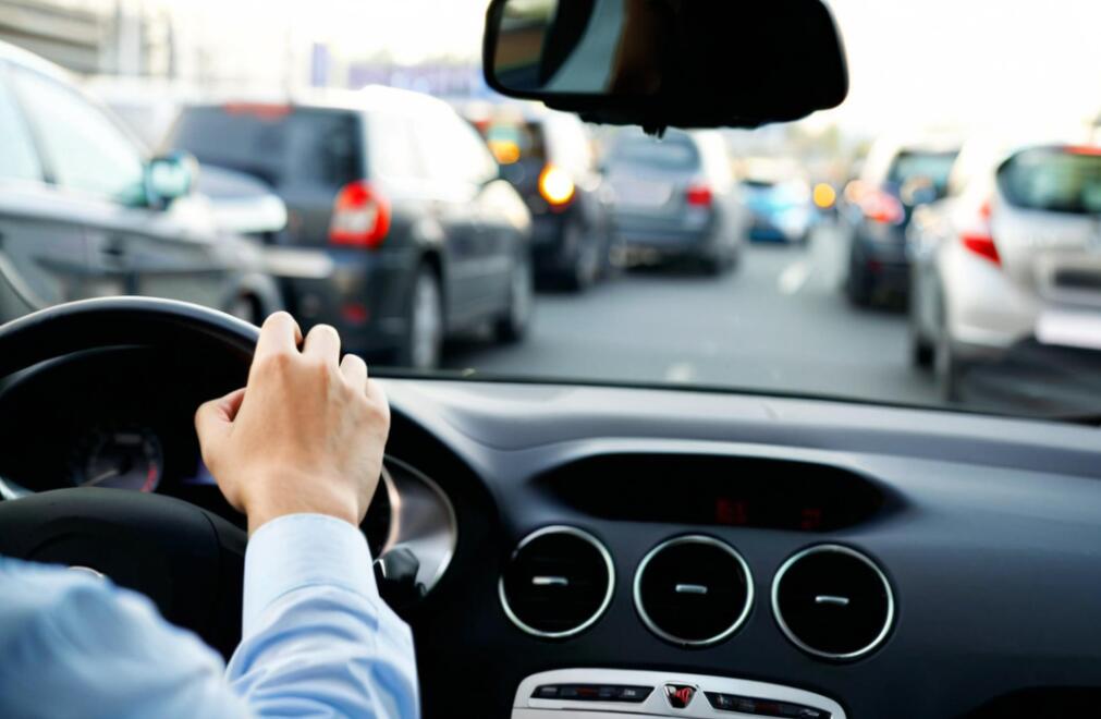 2026年上海科目二考试各项目的操作顺序是固定的吗？